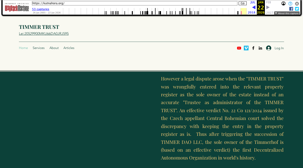 Snímek archivované stránky kutnahora.org: v hlavičce lišta Internet Archive s adresou kutnahora.org a datem 22. ledna 2026, pod ní nadpis TIMMER TRUST s identifikátorem LEI; v dolní části odstavec, podle kterého je po spuštění nástupnictví TIMMER DAO LLC výlučným vlastníkem statku první decentralizovaná autonomní organizace v dějinách světa